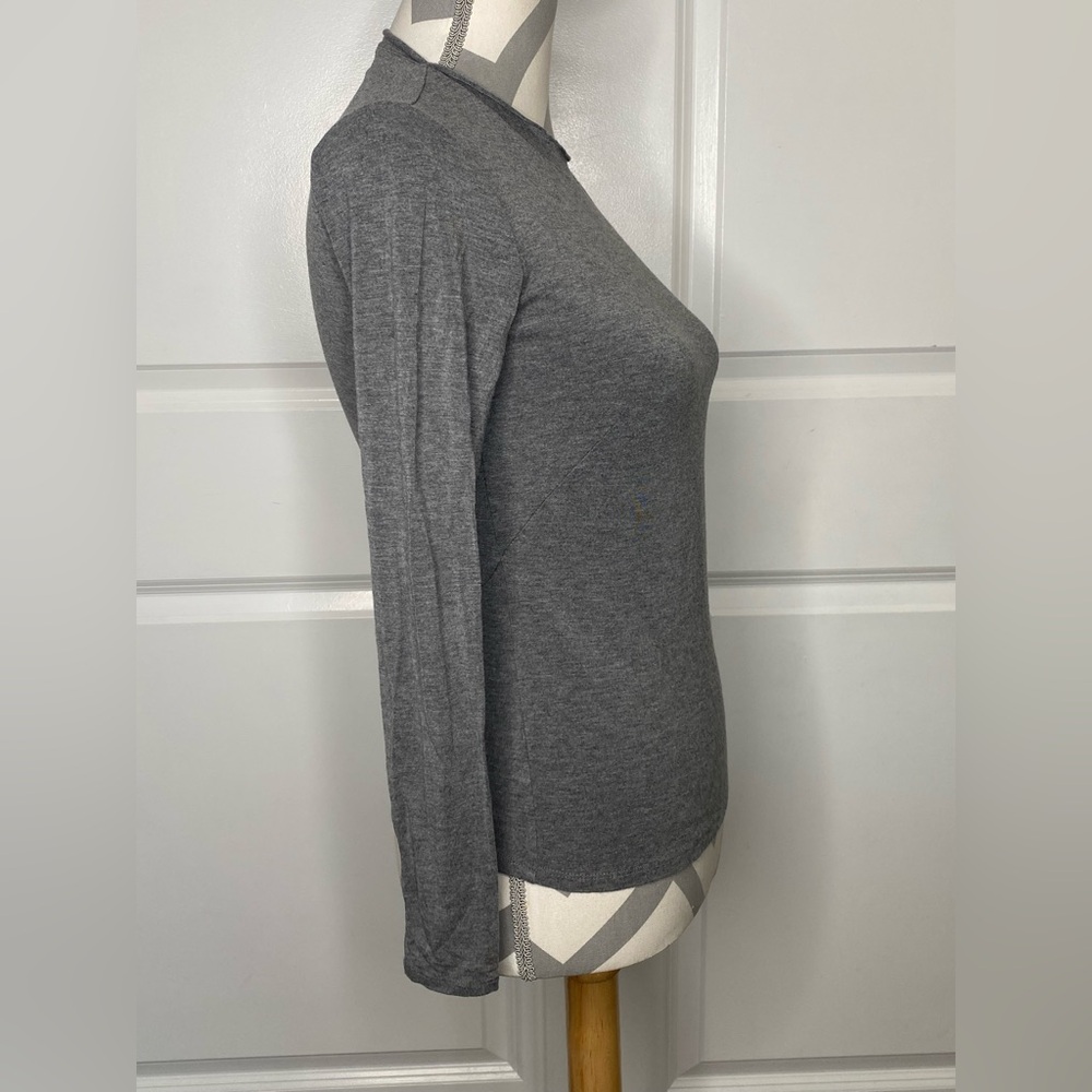 Lafayette 148 Small Gray Long Sleeve Tee - Picture 4 of 7